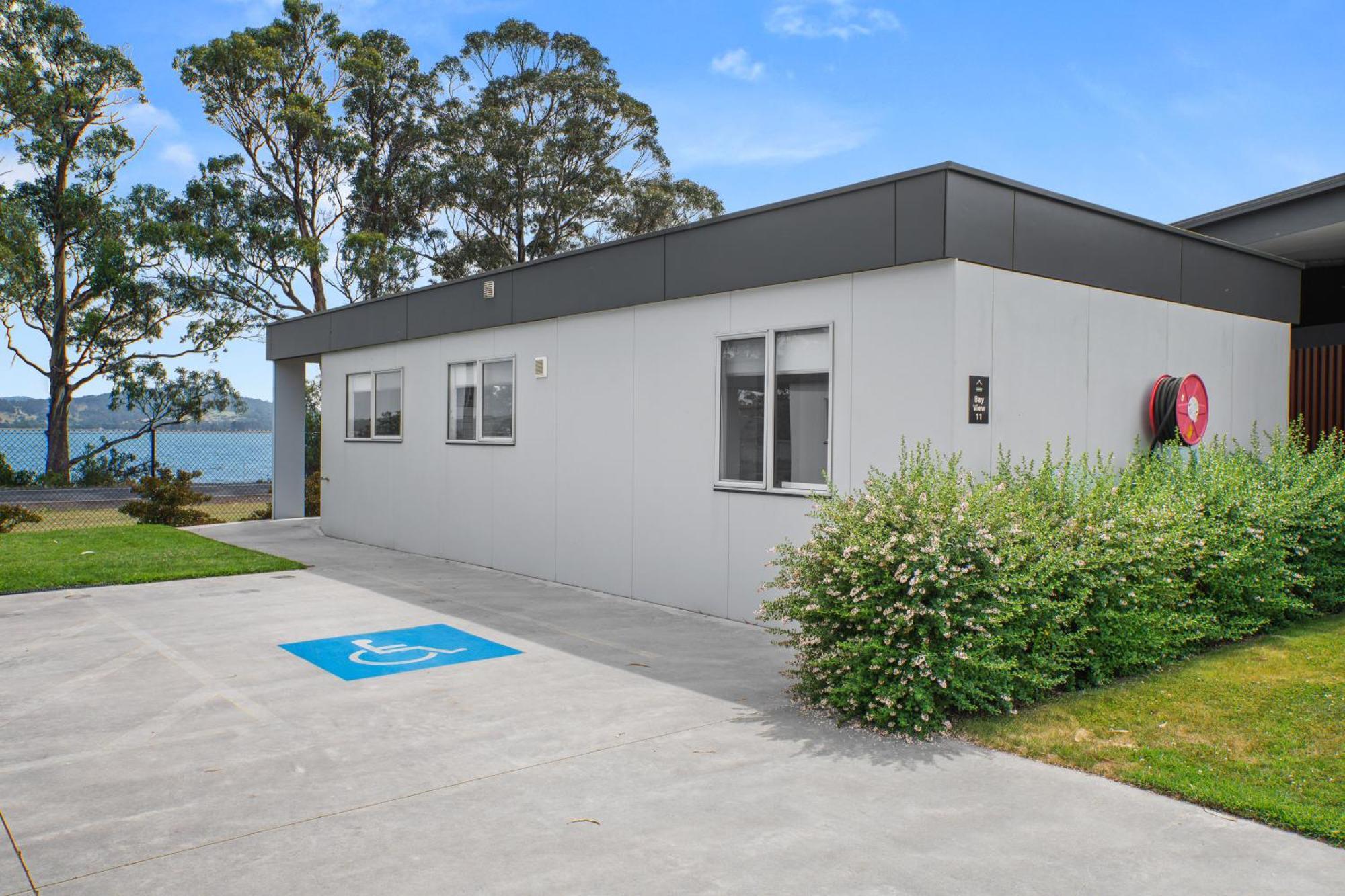 Tasman -